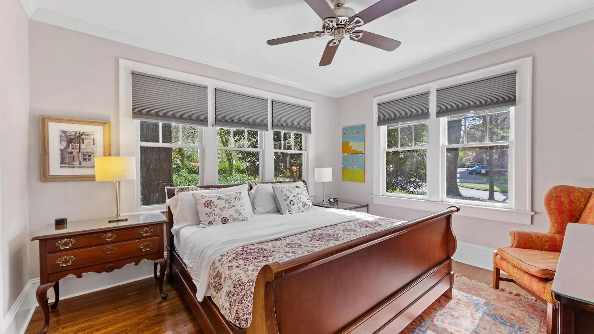 שרלוט Luxurious Myers Park Living With Screened Porch